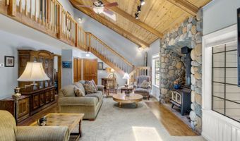 777 Helen Dr, Arnold, CA 95223