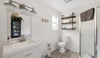 175 W BOND St, Astoria, OR 97103