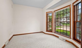 209 E TIMBERLINE Dr, Appleton, WI 54913