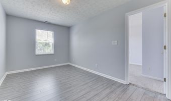 2942 Coles Creek Ln, Indianapolis, IN 46217