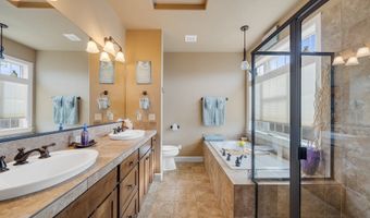 549 S FRONT St, Rockaway Beach, OR 97136
