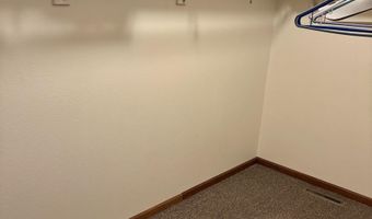 54661 Chardan Dr, Battle Creek, NE 68715