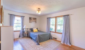 207 Donna Dr, Aurora, IN 47001
