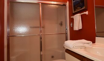 15 Ash Hill Ct, Batesville, IN 47006