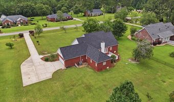 171 Larkspur Dr, Albany, GA 31721