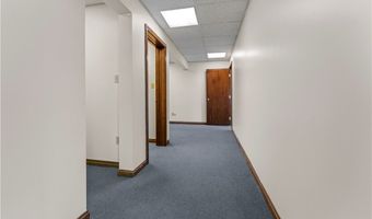 600 Commerce Dr, Coraopolis, PA 15108