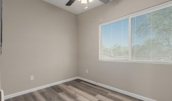 33450 S RIVER BEND Rd, Black Canyon City, AZ 85324