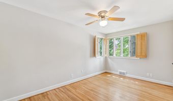2431 N NOTTINGHAM St, Arlington, VA 22207