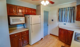 3616 Coronado Dr, Alton, IL 62002