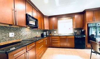 157 MAIN St, Gouldsboro, PA 18424