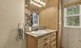 188 HAWTHORNE Dr, Alpine, WY 83128