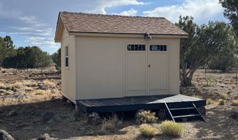 87 County Rd, Concho, AZ 85924