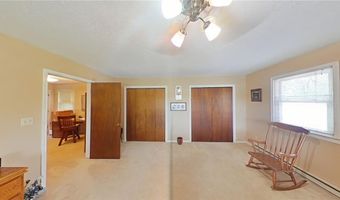 27 Partridge Dr, Agency, MO 64401