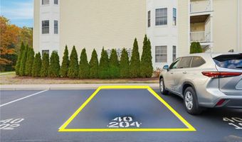 40 Saw Mill Dr 204, North Kingstown, RI 02852