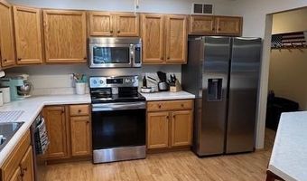 4806 Waller St, Ames, IA 50014