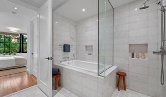3303 WATER St NW 3C, Washington, DC 20007