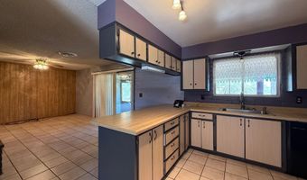 2856 W Trails End Rd, Benson, AZ 85602