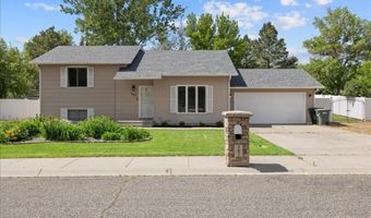 582 Mecca Dr, Billings, MT 59105