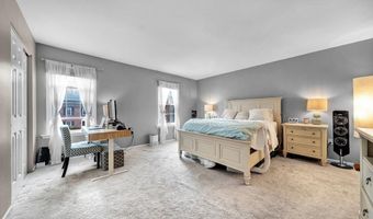 301 CHEROKEE Cir, Ambler, PA 19002