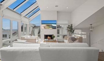 365 Shoemaker Ln, Solana Beach, CA 92075