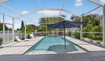 325 Shore Crab Way, Apollo Beach, FL 33572