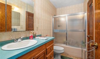 972 Reynolds Rd, Glocester, RI 02814