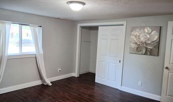 129 W Cline St, Aurora, MO 65605