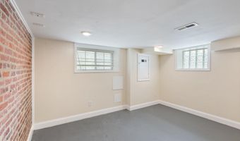543 N KENWOOD Ave, Baltimore, MD 21205