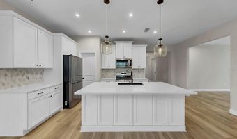 5524 DEL CORONADO Dr, Apollo Beach, FL 33572