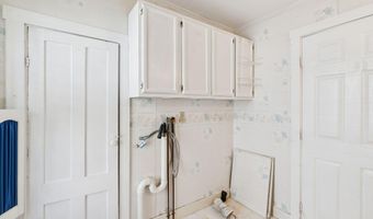 49 Sewall St, Augusta, ME 04330