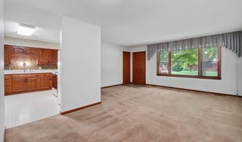1313 Maxwell Ave, Ames, IA 50010