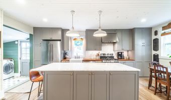 813 S 300 West Rd, Albion, IN 46701