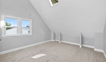 11007 SE MCCREARY Ln, Boring, OR 97009