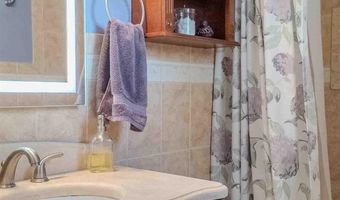 2303 W 39th St, Casper, WY 82604