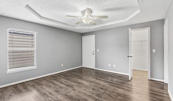 92 W 13TH St, Atlantic Beach, FL 32233