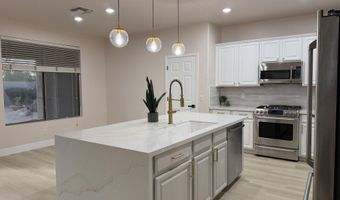 40802 N PEALE Ct, Anthem, AZ 85086