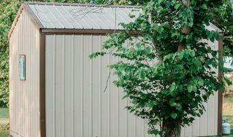 502 Bunch Ave, Ava, MO 65608