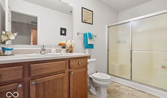 7916 Apalachee Dr, Indianapolis, IN 46217