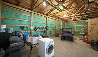 39494 165th St, Ashton, SD 57424