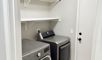 1557 W Kesler Ln, Chandler, AZ 85224