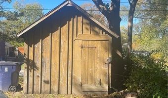 487 Ten Rod Rd 2, North Kingstown, RI 02852