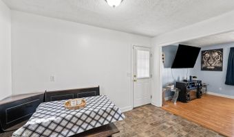 212 Ogden Rd, Altavista, VA 24517