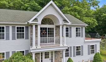 63 Fox Hill Rd, Albrightsville, PA 18210