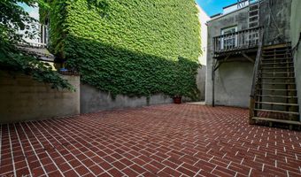 1712 THAMES St, Baltimore, MD 21231
