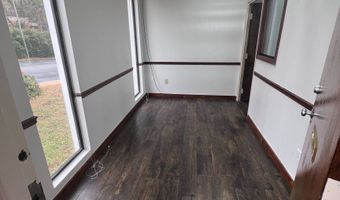 2500 W Broad 412, Athens, GA 30606