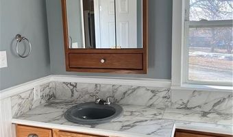 14096 Mitchell Ct, Basehor, KS 66007