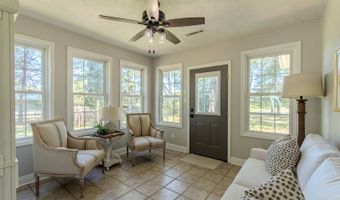 224 Willow Dr, Adamsville, TN 38310