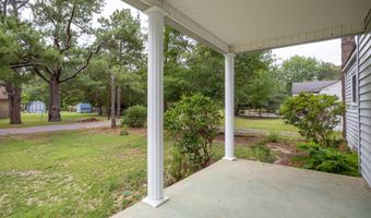 413 Seymour St, Aberdeen, NC 28315