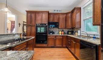 3698 Lakeview, Tucker, GA 30084