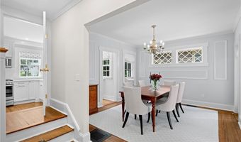 5 Pell St, Newport, RI 02840